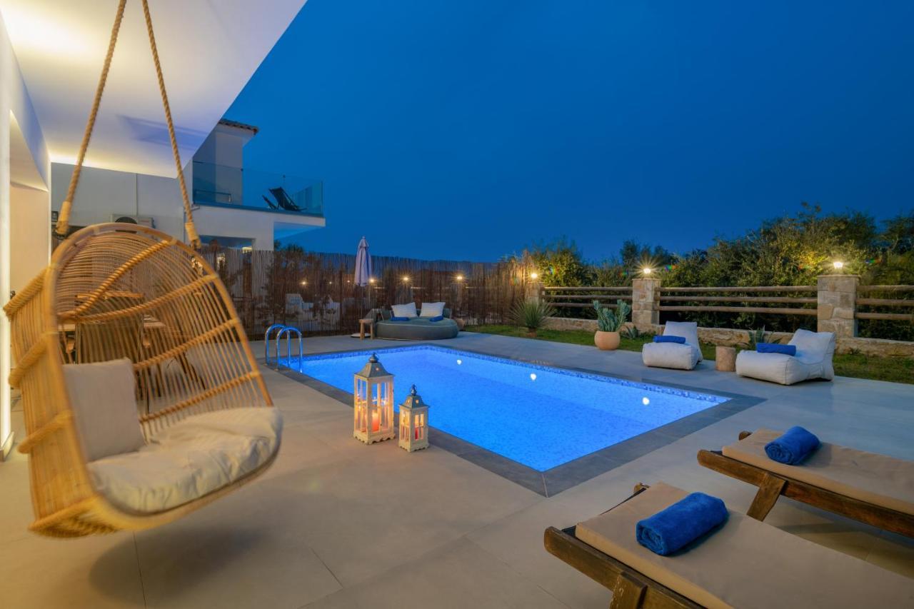 Queen Of Zakynthos Luxury Villas アモウディ エクステリア 写真