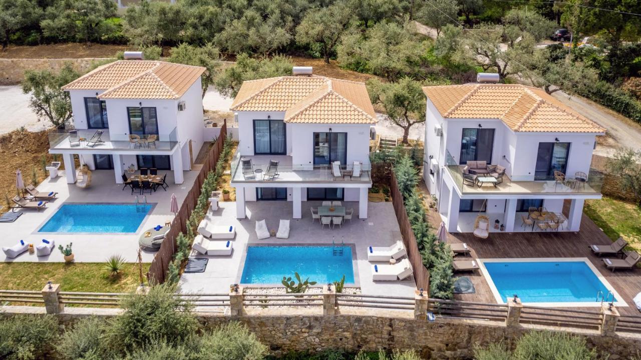 Queen Of Zakynthos Luxury Villas アモウディ エクステリア 写真